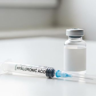 Les effets secondaires possibles de l'acide hyaluronique et comment les éviter